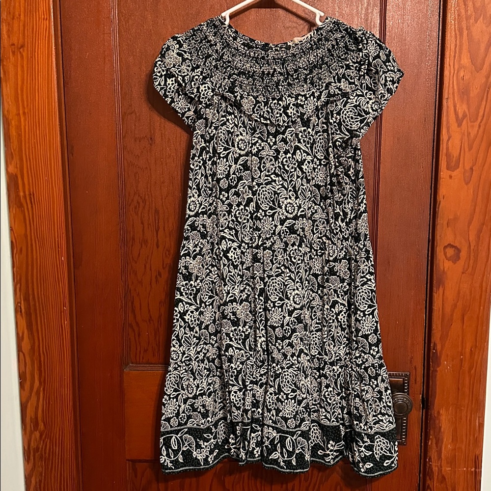 LOFT Black and White Textured Top